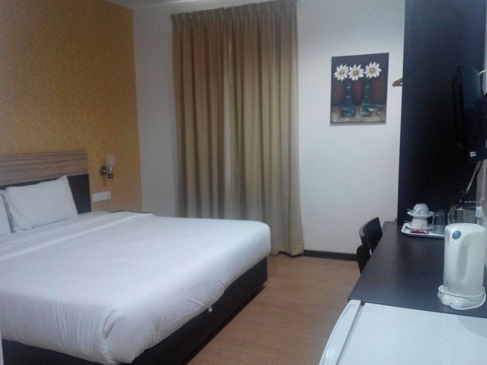 פסיר גודאנג 7 Heaven Boutique Hotel מראה חיצוני תמונה