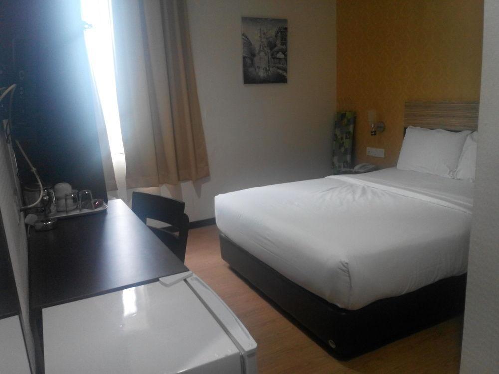 פסיר גודאנג 7 Heaven Boutique Hotel מראה חיצוני תמונה
